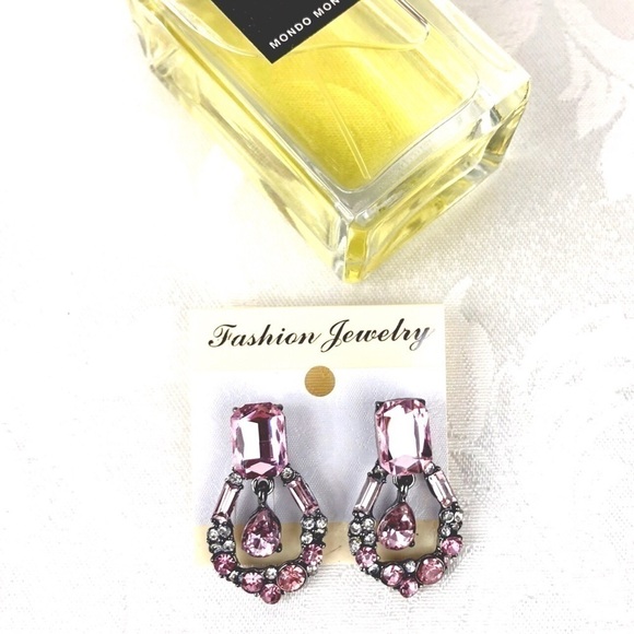 PINK RETRO STATEMENT POST EARRINGS #346 - Picture 2 of 2